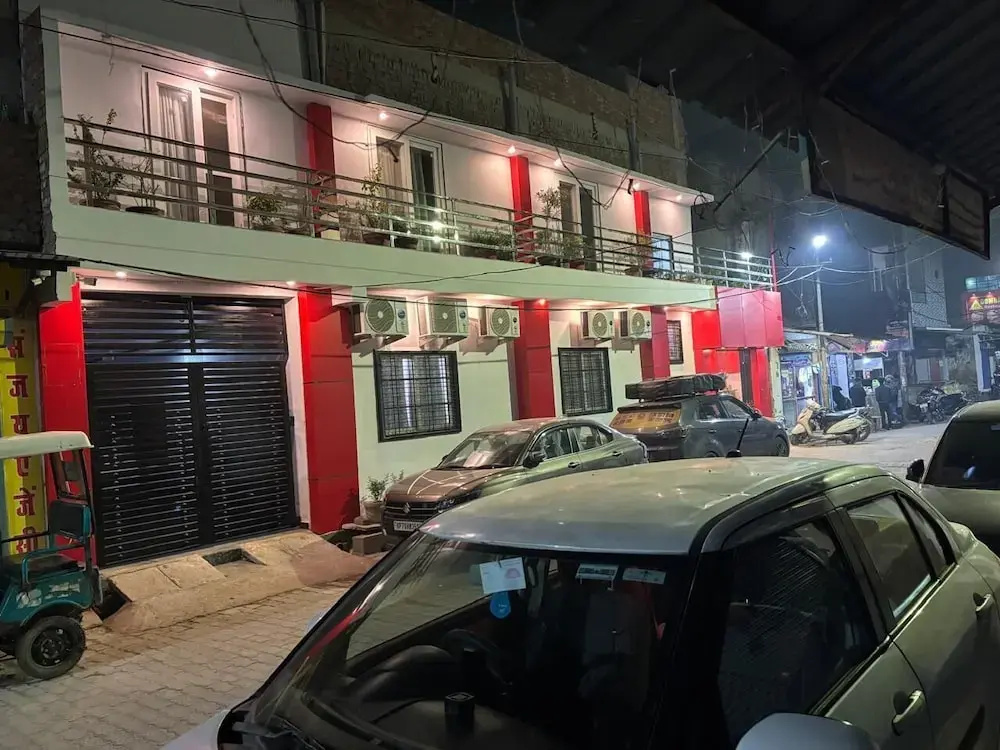 Krishna Inn