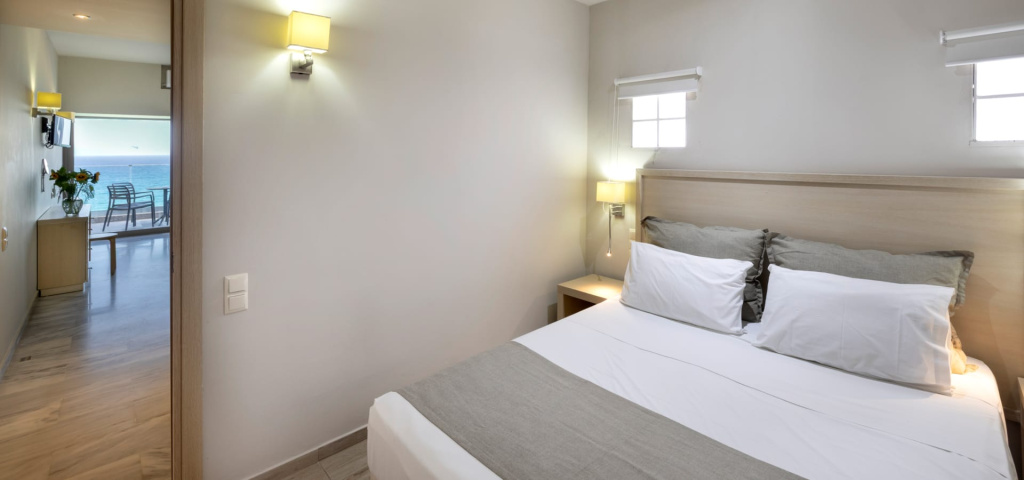 1 Bedroom Apartment with sea view