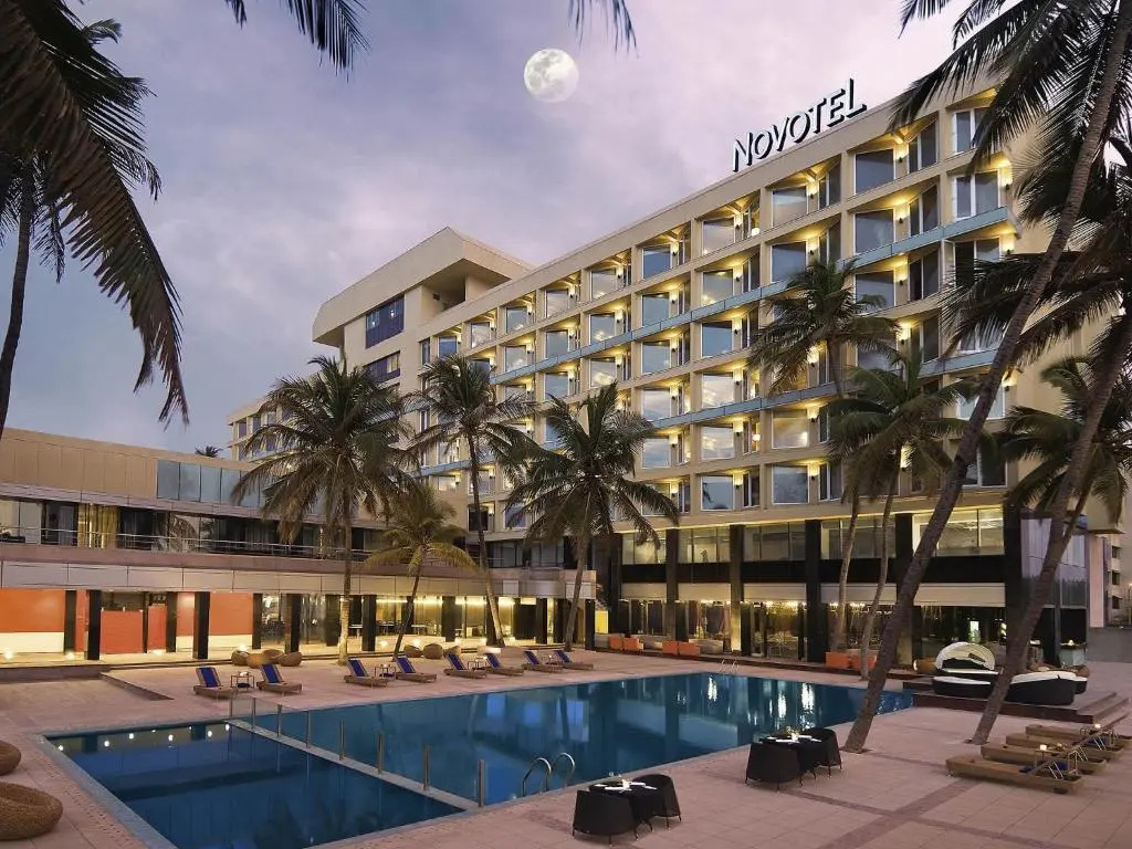 Novotel Mumbai Juhu Beach Hotel in Mumbai