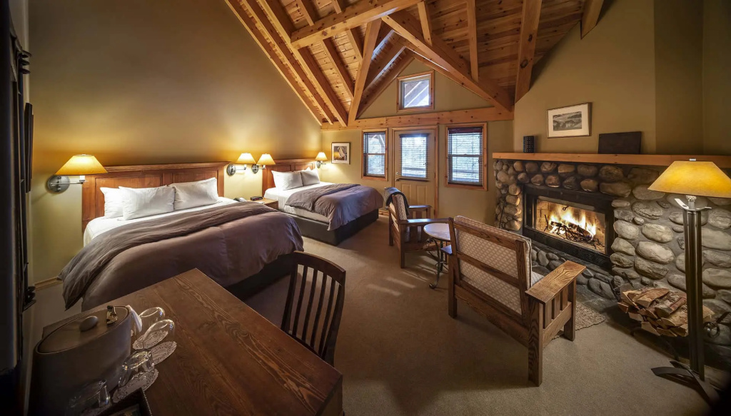 Premier room