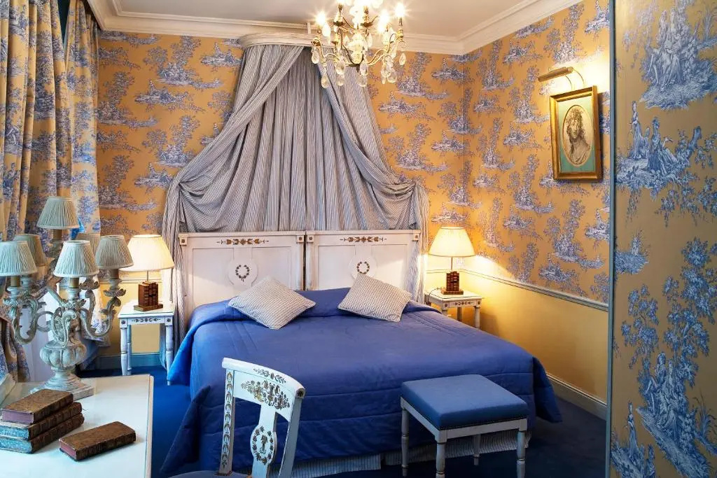 Privilege Double room (full double bed)
