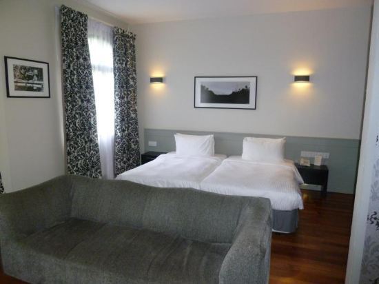 Strawberry Park Resort
