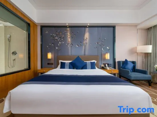 Superior Double room (full double bed)