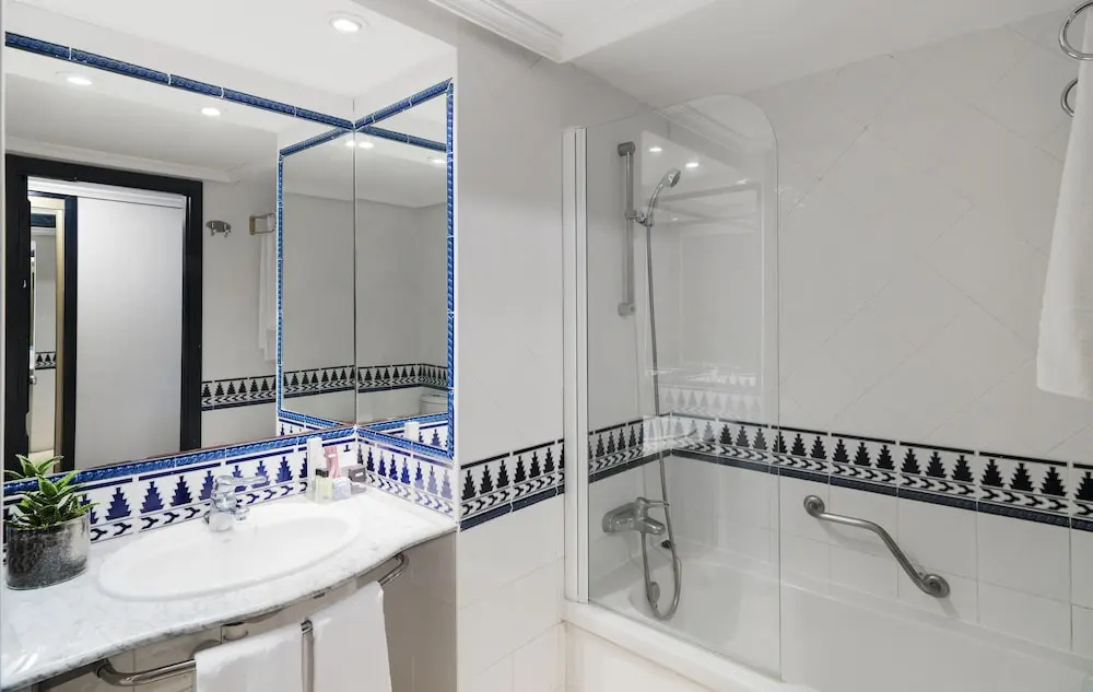 H10 Tenerife Playa Hotel - Chambres
