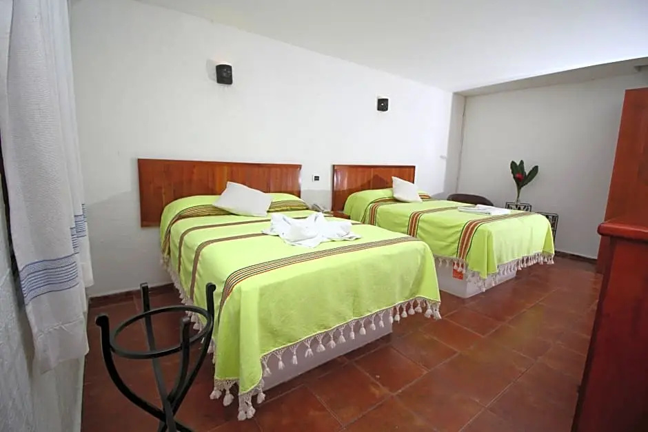 Suite with pool view