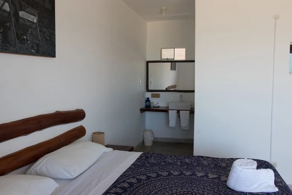 Baja Canoas Hotel - Chambres