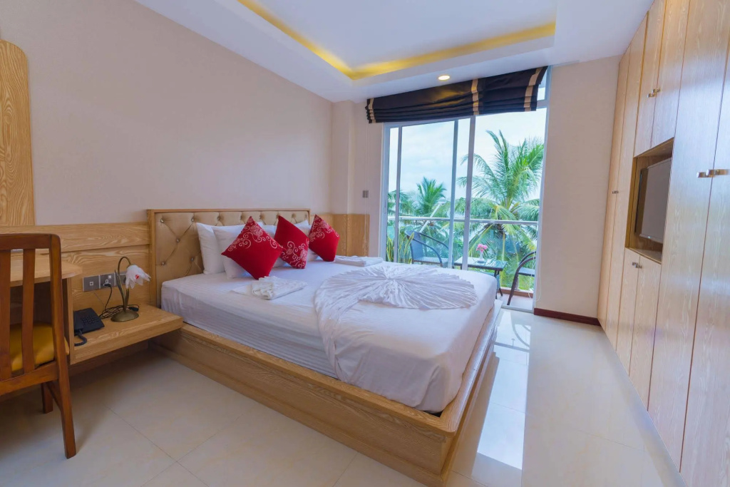 Гостевой дом Hathaa Beach Maldives — фото