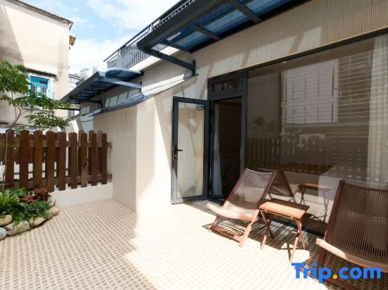 Diary Cottage(Zhongshan Road, Zhenhai Road Subway Station Branch) in Xiamen