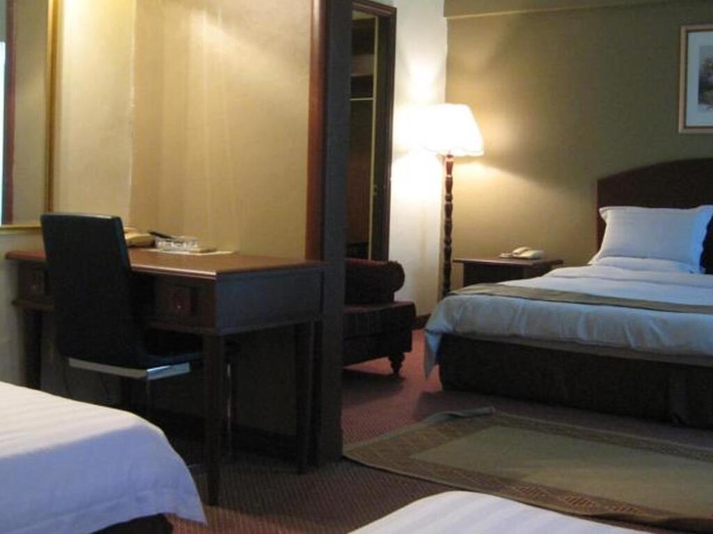 Casuarina Hotel