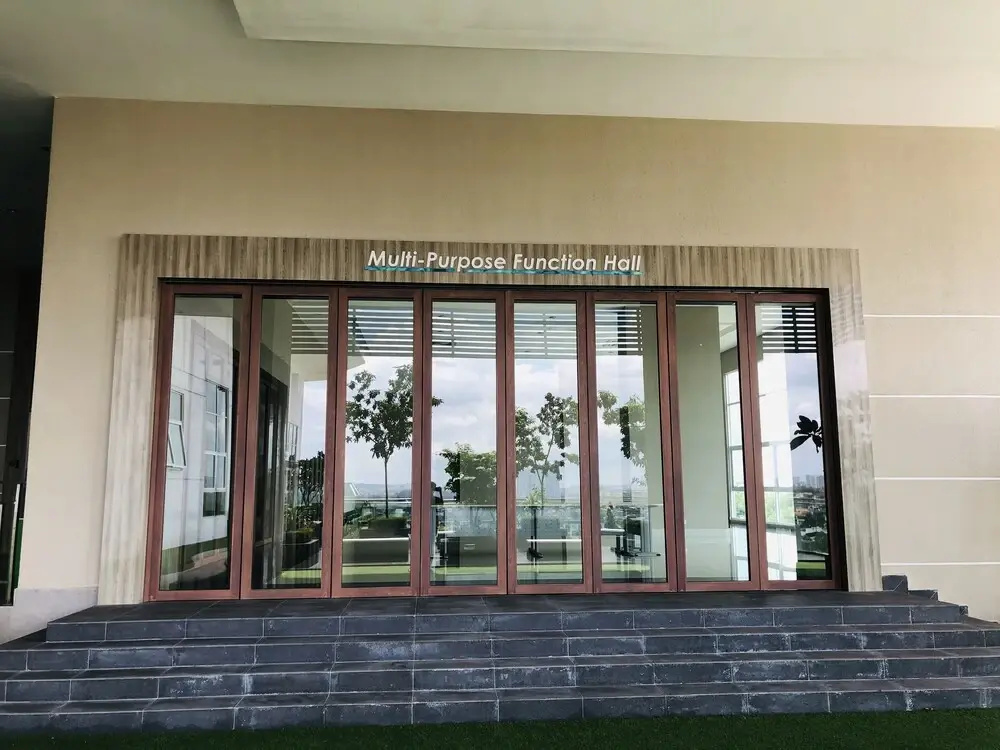 Paragon Suite by Homestay JB