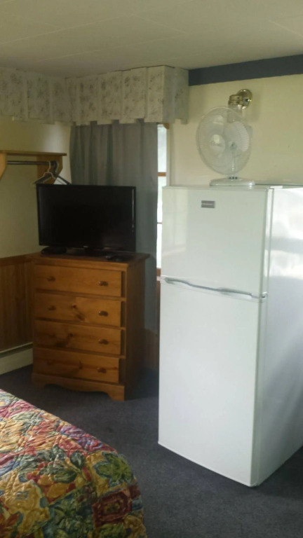 Lakeside Motel by null