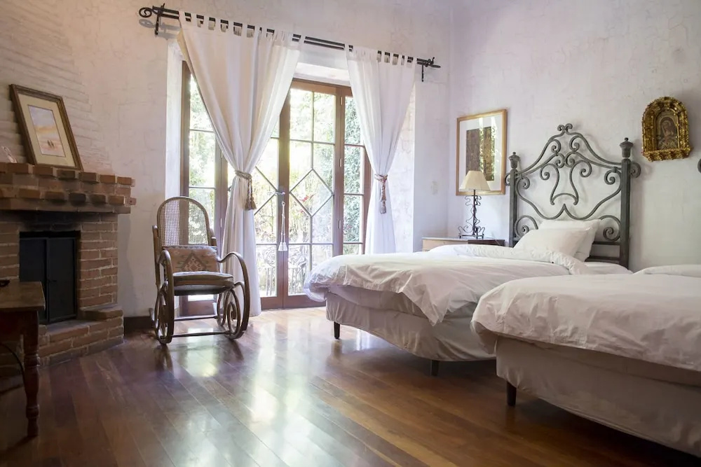 Posada de Los Leones - Chambres
