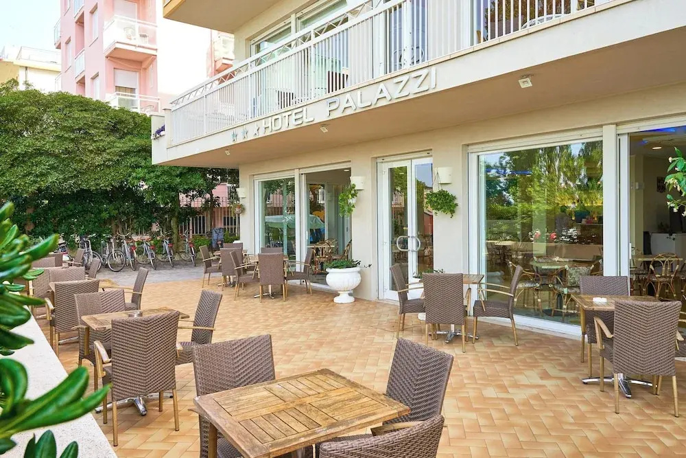 Hotel photo 16