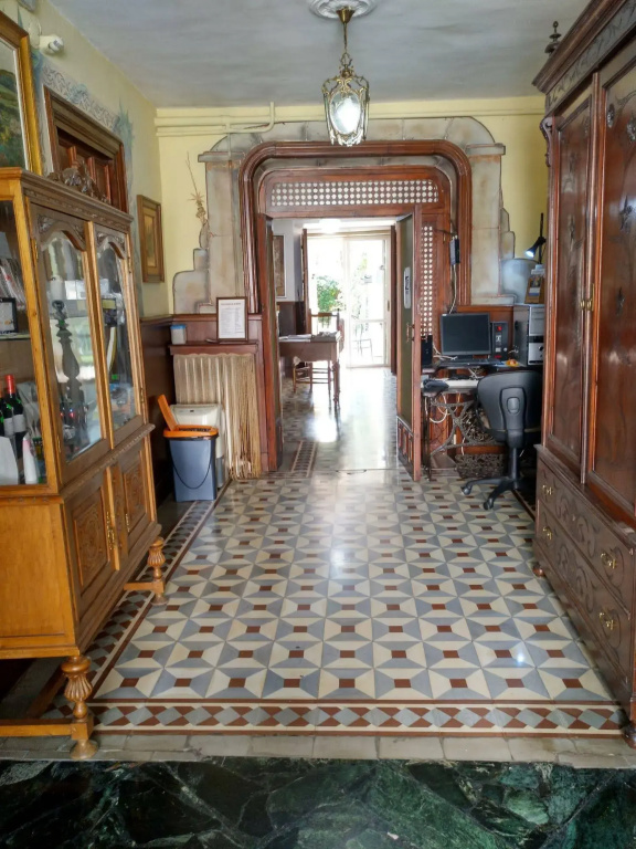 image url