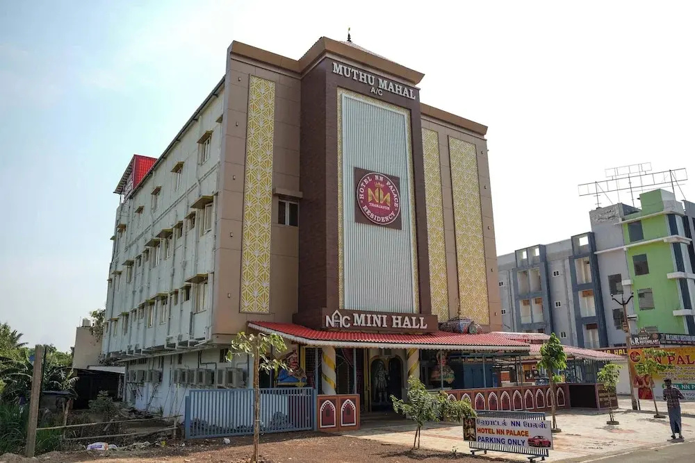 Hotel N N Palace