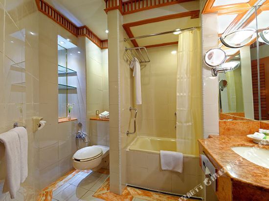 The Jesselton Hotel