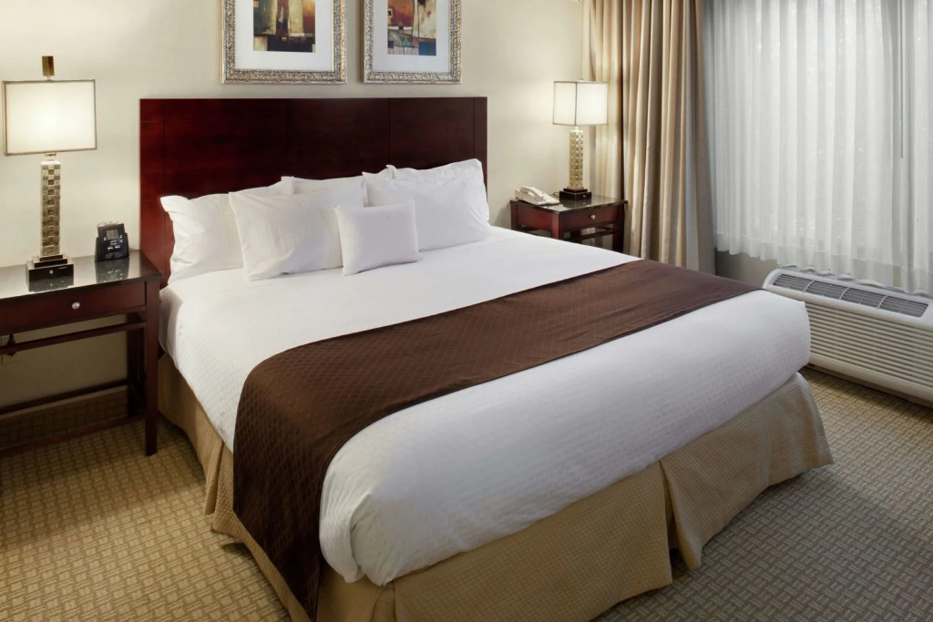 DoubleTree by Hilton Charlotte Airport - Général