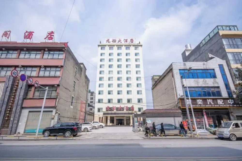 Lichuan Longchuan Hotel