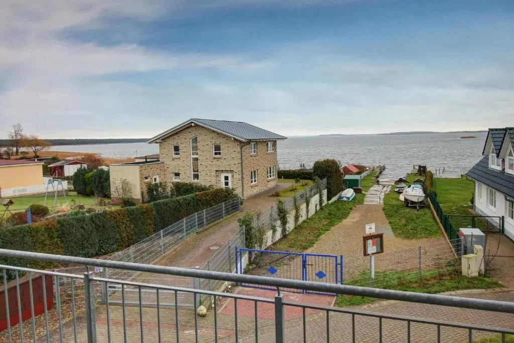 Standard Double room with balcony and with sea view (full double bed)