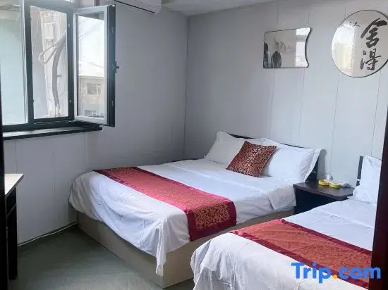Standard Double room (twin beds)