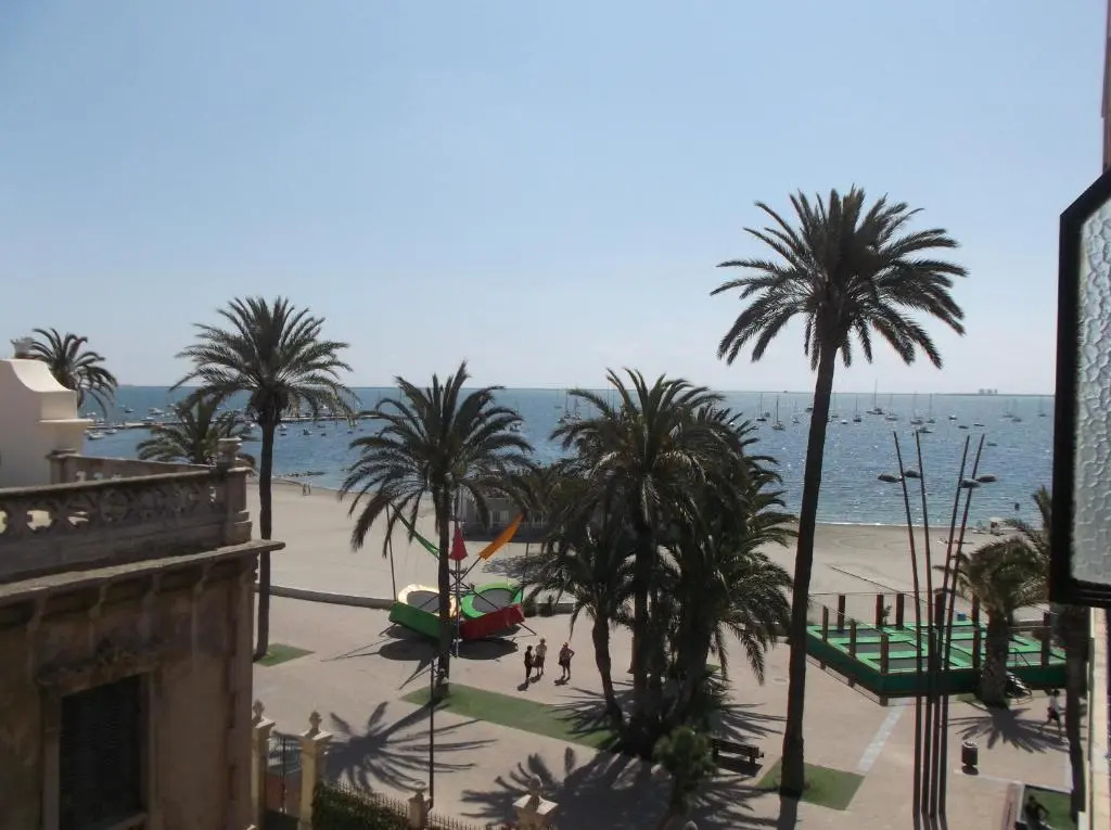 Standard Double room with partial sea view (full double bed)