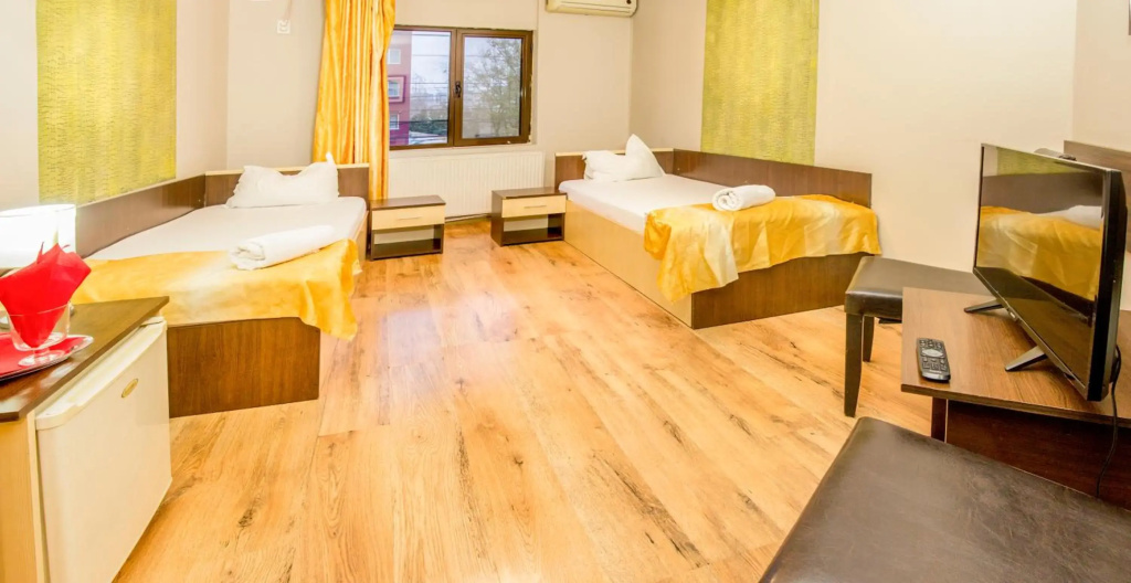 Hotel Eos