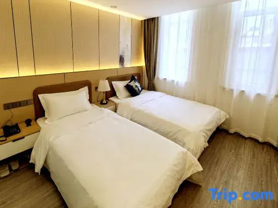 Standard Double Family room (twin beds)