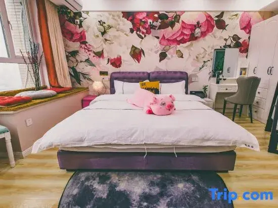 Standard Double room with view (full double bed)