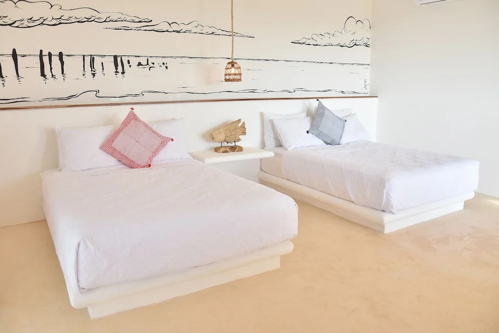 Quadruple Suite with balcony