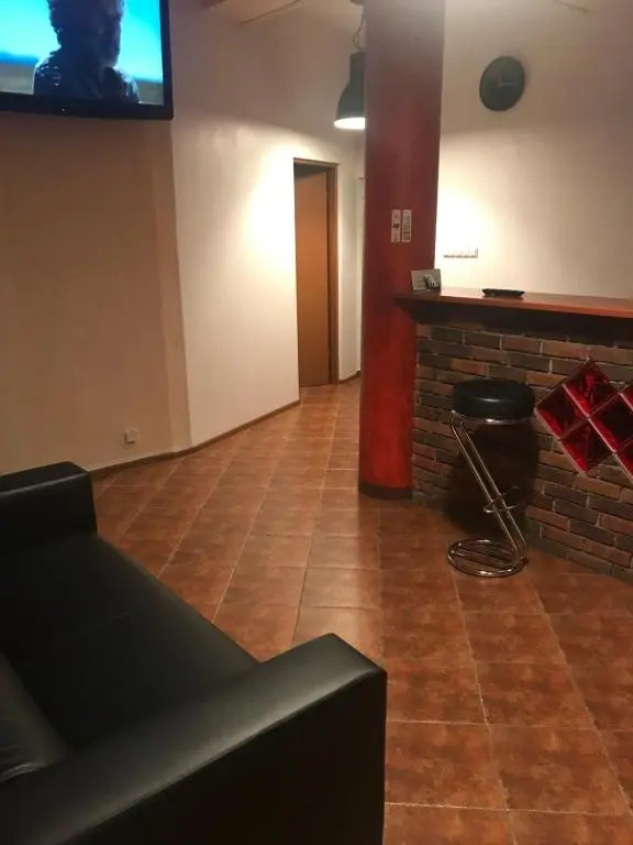 Economy room