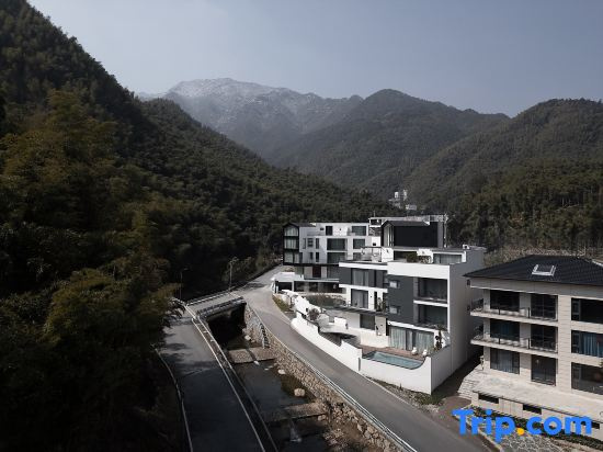 Mountain Bliss · Whispering Haven Healing Hideaway (Anji Cloud Grasslands Branch)