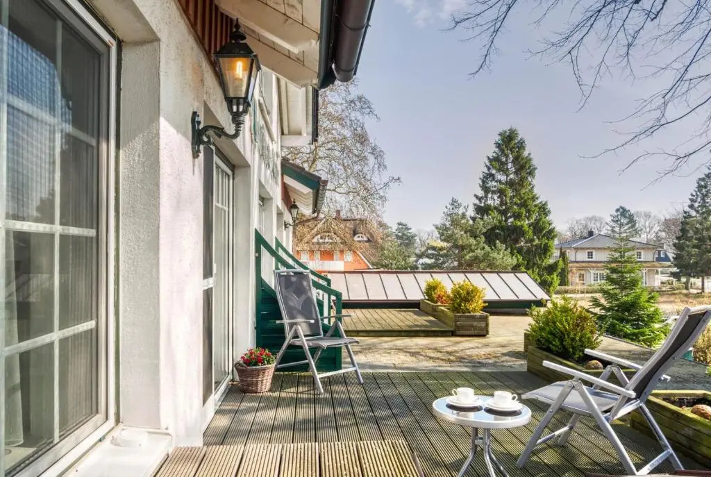 Suite with balcony