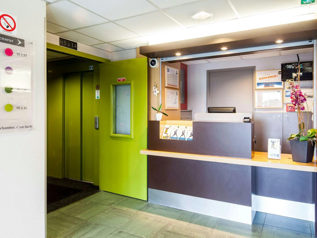 Voir la photo 2 — B&B HOTEL Creil Chantilly