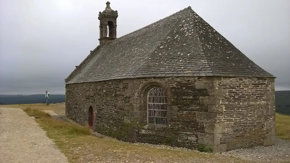 House With 2 Bedrooms in Le Cloître-saint-thégonnec, With Terrace and