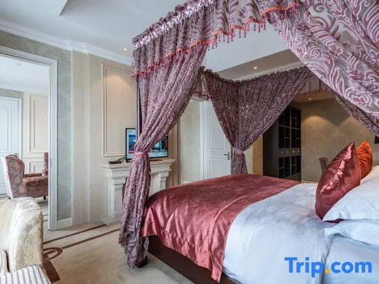 Premier Suite