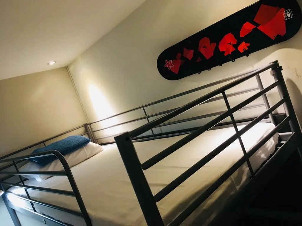 Economy room