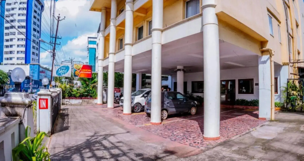 Hotel Abad Metro