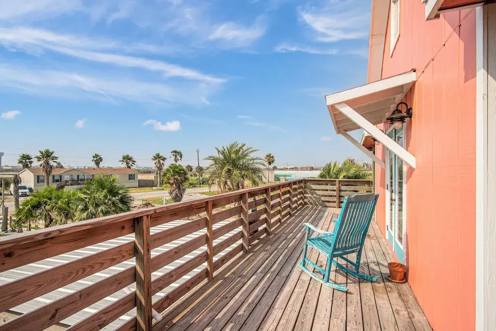 Beachin' Country by Silver Sands Vacation Rentals