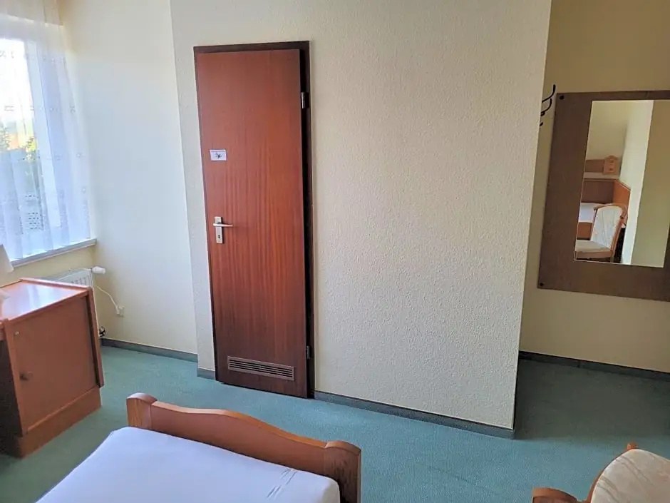 Hotel-Pension Ursula - Chambres