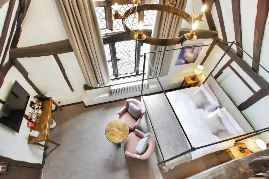 Balcony & Terrace