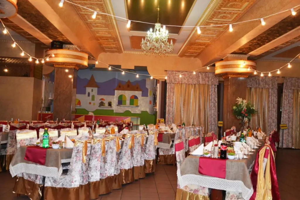 Golden Palace - Général