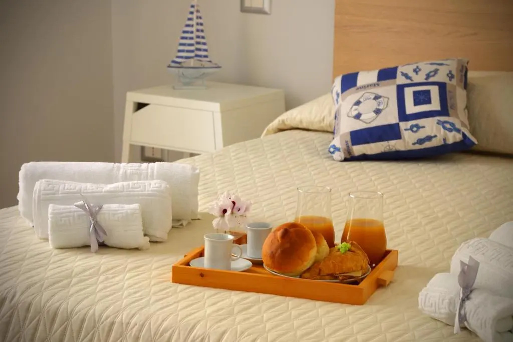 Standard Double room with balcony (full double bed)