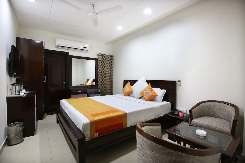 OYO 3791 Hotel Umed Grand - Chambres