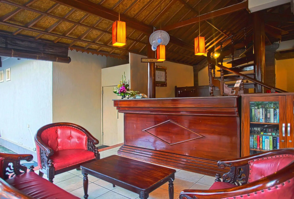 Puri Sading Hotel — фото