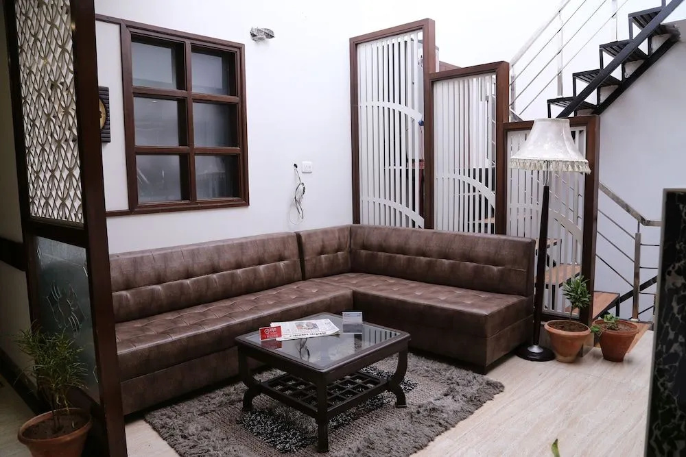 OYO 555 Hotel Mourya - Général