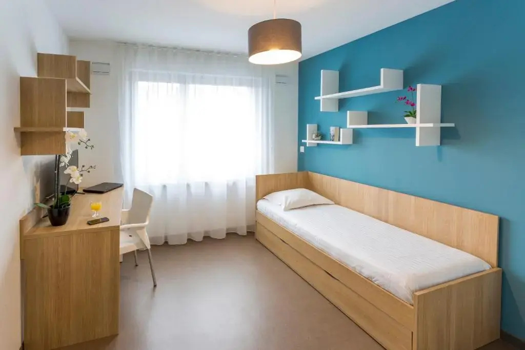 Single Studio (single bed)