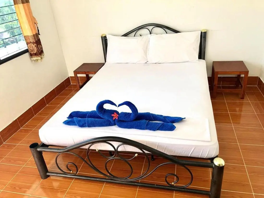 Standard with Fan Double room (full double bed)