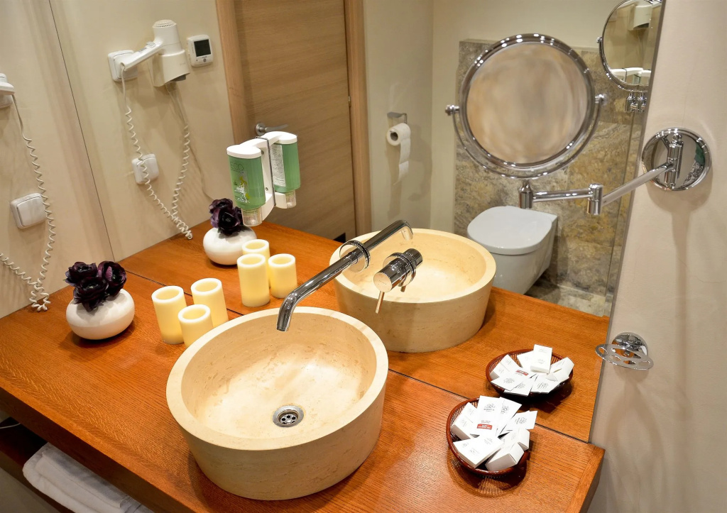 Capitolina City Chic Hotel - Général