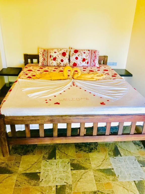 Eagles Nest Cabanas