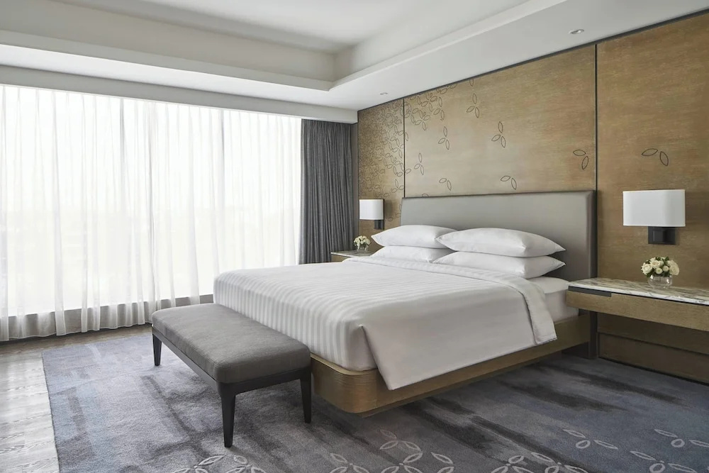 1 Bedroom Executive Suite